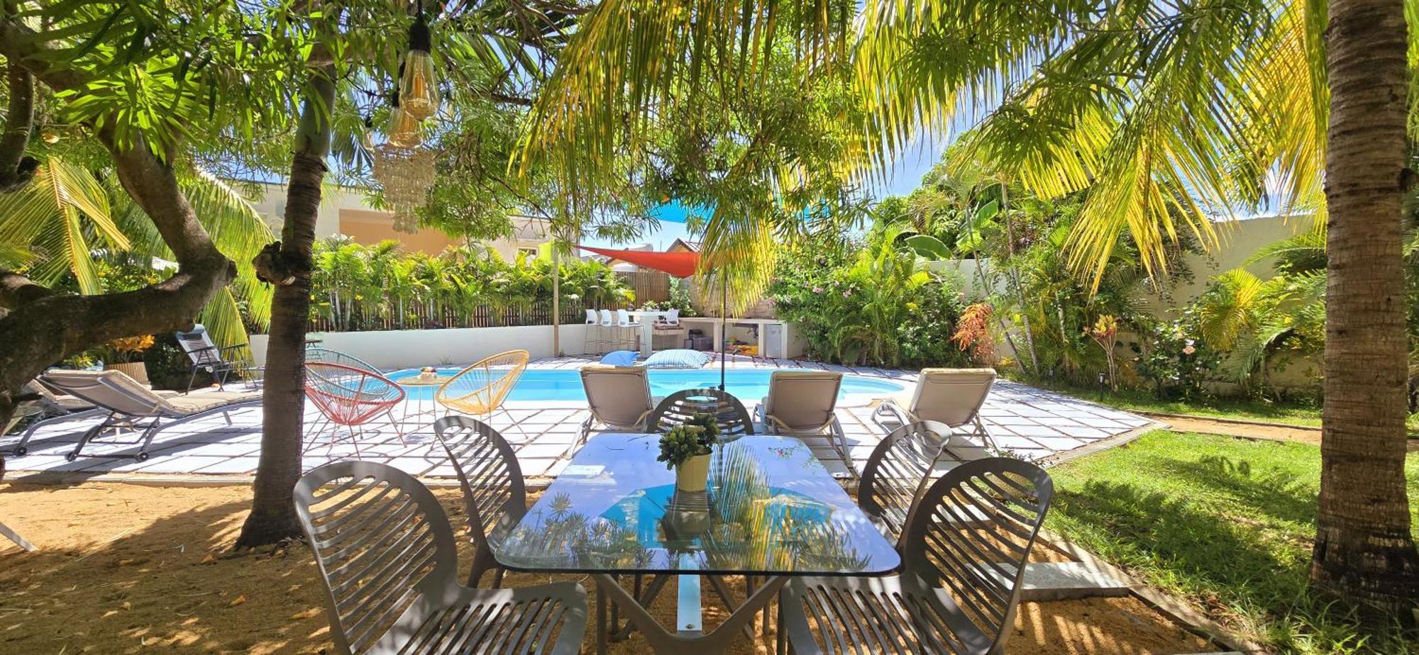 Lakaz Del Sol - Modern And Elegant Apartments With Luxurious Garden, Pool And Barbecue Area - Tourism Permit Certified Tamarin Exterior foto